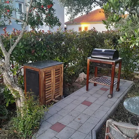 Den Apartmán Pašman