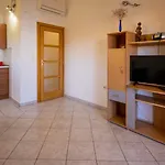 Den Apartament *
